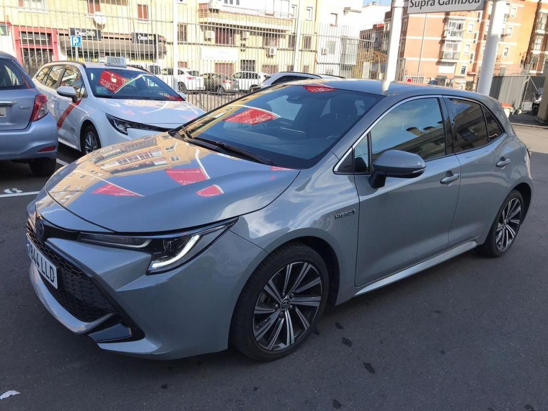 Toyota Corolla 1.8 125H STYLE E-CVT