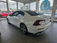 Volvo S60 B4(G) FWD R-Designaut