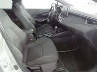 Toyota CorollaTouring Sports 180H Feel!