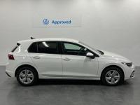 Volkswagen Golf Life 1.0 eTSI 81 kW (110 CV) DSG